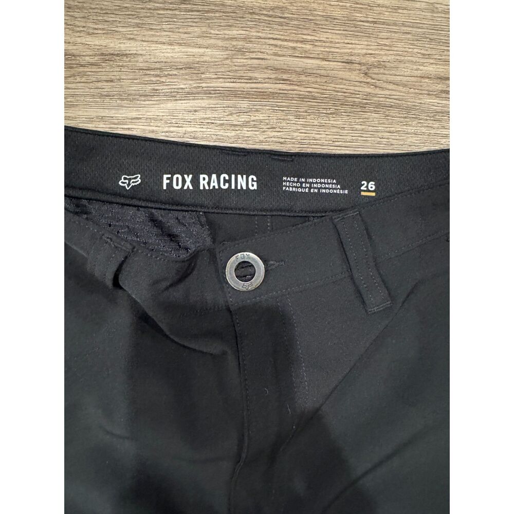 Size 26 Fox Racing Shorts - Picture 3 of 4
